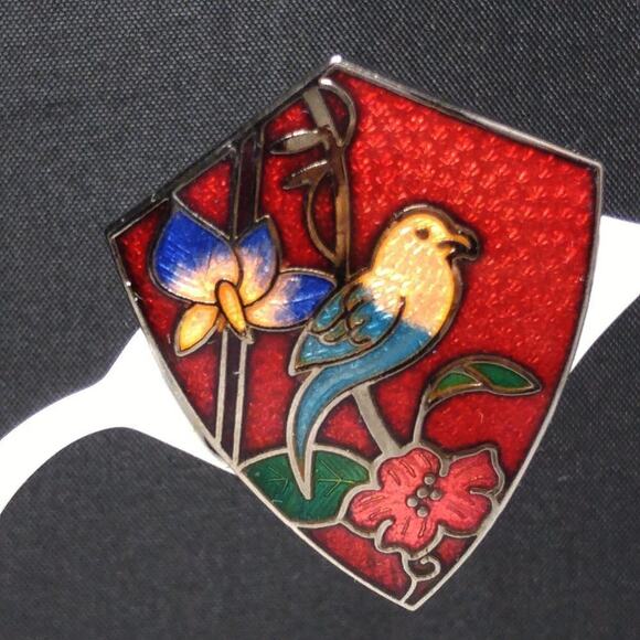 Vintage Cloisonne Bird Shield Shaped Red Clip on Earrings, 1 3/8 Inches - Picture 4 of 11